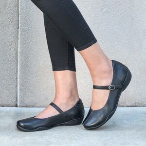 Taos Ta Dah Mary Jane Strap Black Leather Women’s Size US 7 Comfort Shoe Classic